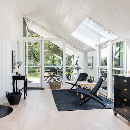 Holiday home Holiday Henne Ciii